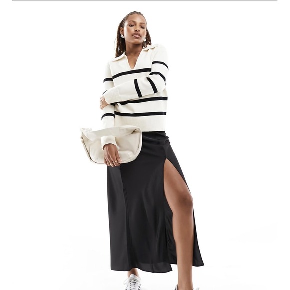 Mango Sweaters - Mango Women's Cream and Black‎ Striped V-Neck Sweater with Collar
